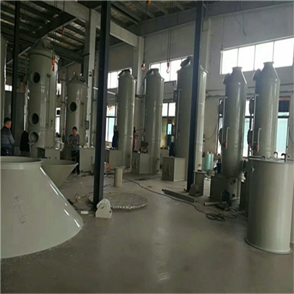 臥式(shì)噴淋塔 臥式噴淋塔