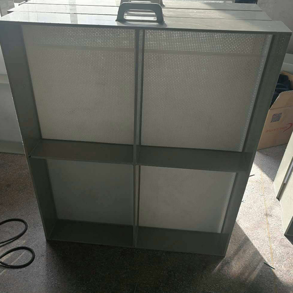 活性炭吸(xī)附箱(xiāng) 活性炭(tàn)吸附箱